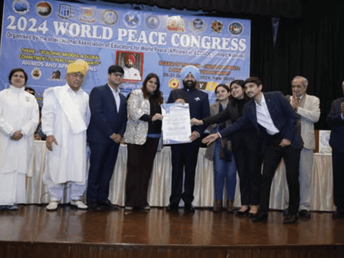 Governor Gurmit Singh participated in the 20th World Peace Conference