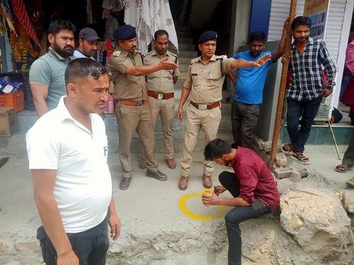 Taxi stop stand marking done in Chamoli for smooth and safe traffic operation