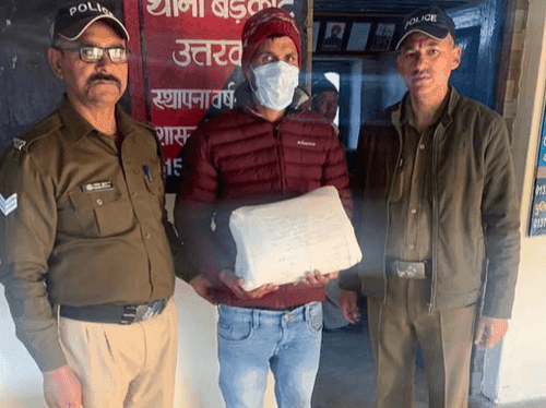 Uttarkashi Police arrested the accused with 400 grams of hashish
