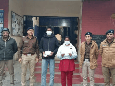 Doon Police arrested smugglers with illegal smack worth lakhs