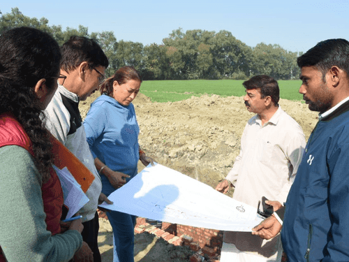 Sports Minister Rekha Arya met volleyball and handball players