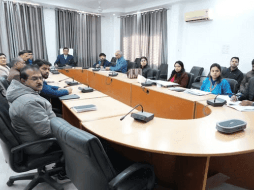 State Election Commissioner reviewed the preparations for the elections