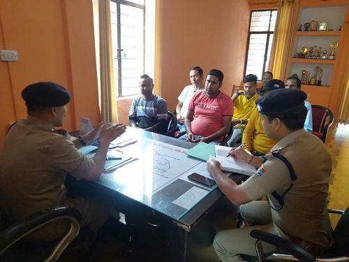 Kotwali New Tehri Police organized a meeting with DJ operators/wedding point operators