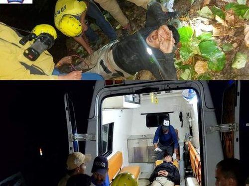 The SDRF team rescued the youth who fell in the ditch 
