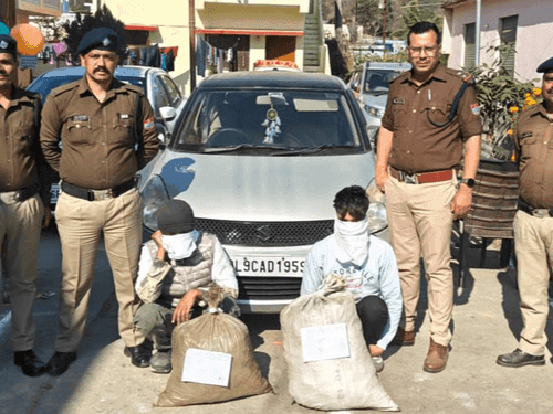 Almora Police arrested two smugglers with illegal marijuana