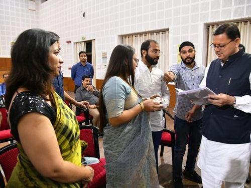 People from different areas of the state met CM Dhami