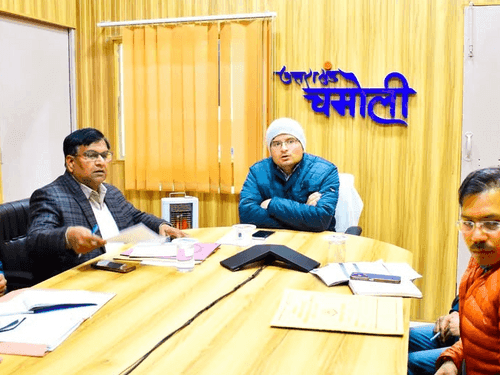Image for DM Sandeep Tiwari reviewed the work being done by Telecom Corporation