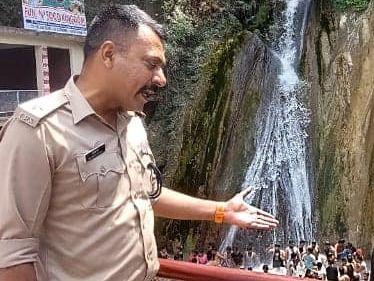Inspection of Kempty done by Senior Superintendent of Police Tehri Garhwal