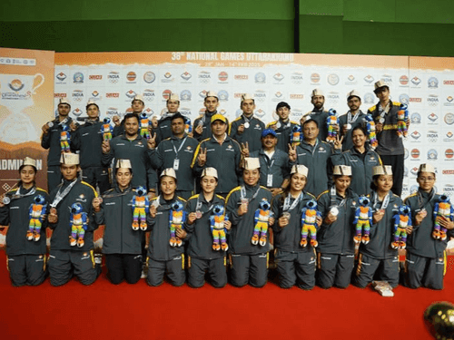 Image for Uttarakhand's men and women badminton teams won silver medals