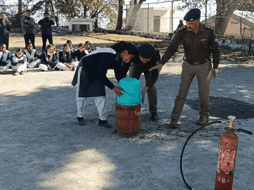 Image for School girls were made aware by the Fire Brigade Nainital