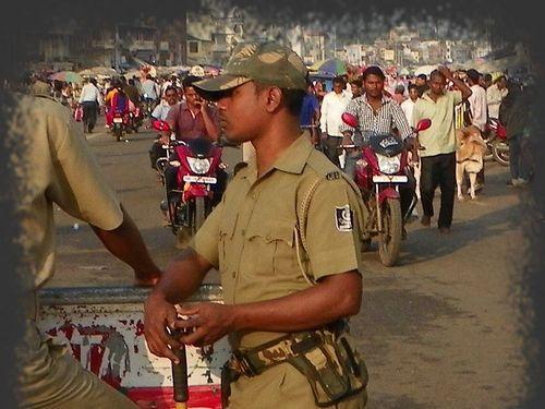Rudraprayag Police and ITBP personnel did flag march