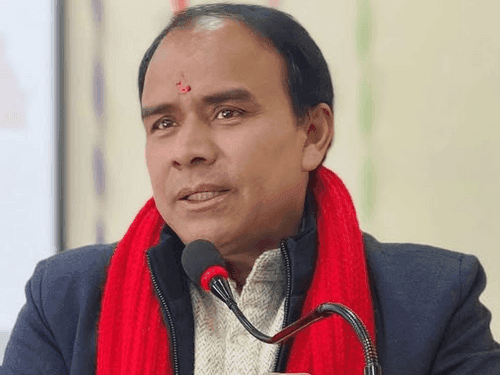 Image for Cabinet Minister Dr Rawat distributed appointment letters to 93 ANMs virtually