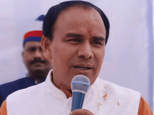 Image for Health Minister Dr Rawat gave appointment letters to 22 ANMs of Pithoragarh district