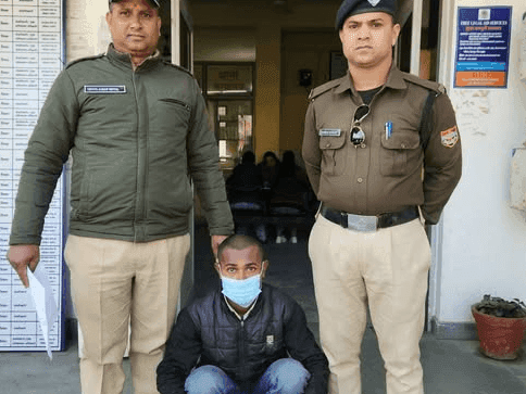 Image for Doon Police arrested a drug smuggler with 100 grams of illegal marijuana