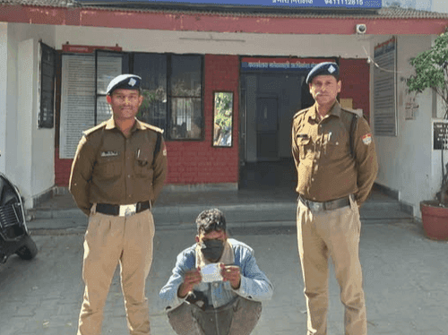 Image for Doon Police arrested the accused with 31 grams of illegal smack