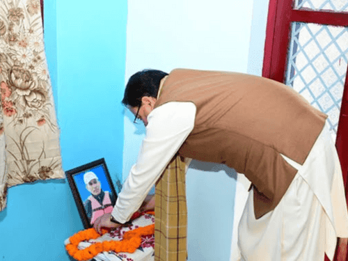 Image for CM Dhami paid tribute to late Manjul Manjila ji