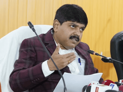 Principal Secretary Energy Dr. R. Meenakshi Sundaram held a press conference