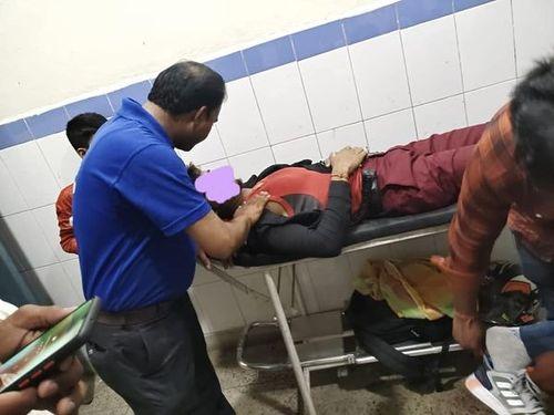 Uttarakhand traffic Volunteers immediately sent the persons injured in a road accident to the hospital