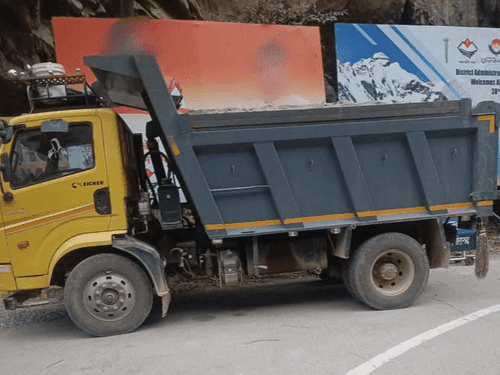 Image for Chowki Ghat Police seized a tipper for illegal mining