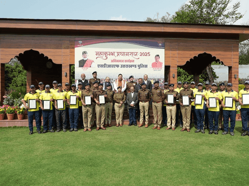 CM Dhami participated in the 'Mahakumbh Prayagraj 2025 Abhinandan' program