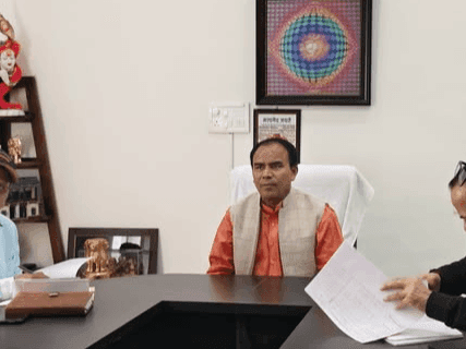 Image for Education Minister Dr. Rawat held a review meeting on the education system