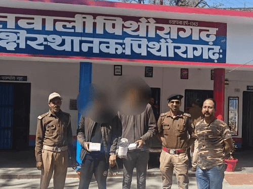 Image for Two accused arrested with illegal heroin