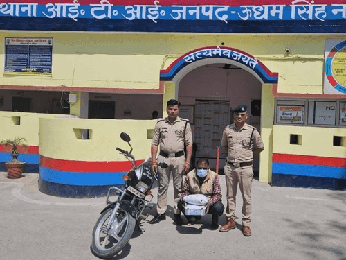 Image for Drug smuggler arrested with more than 02 kg of hashish