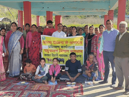 Image for A training workshop was organized in Sirnigaon village