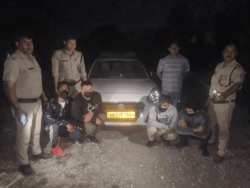 Image for Doon Police arrested the accused with the stolen Swift Dzire car
