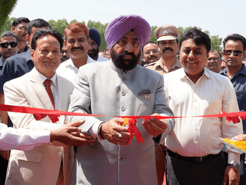 Image for Governor Gurmit Singh visited Udham Singh Nagar district for a day