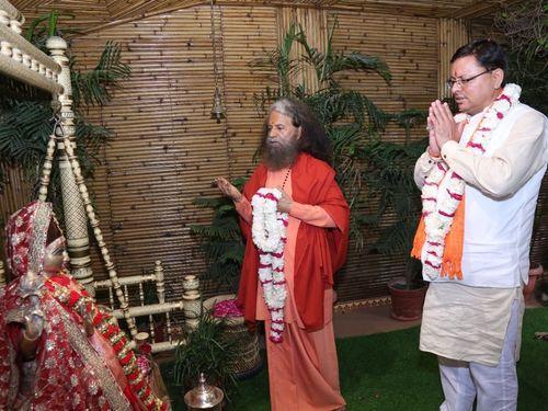 CM Dhami participated in Ram Katha Mahayagya