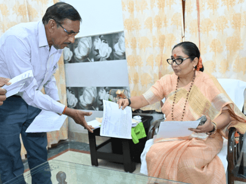 Image for Residents of the area made the Assembly Speaker aware of their problems