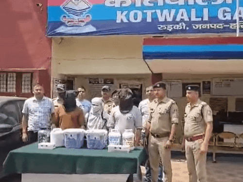 Image for The accused who committed the theft of lakhs of rupees has been arrested