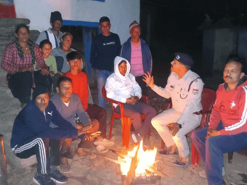Image for Uttarakhand Police organized a Chaupal to make the general public aware