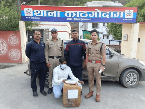 A clever thief who stole petrol from a vehicle was arrested