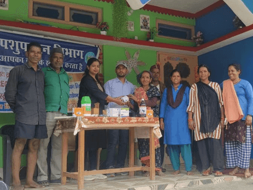 Image for Veterinary camp was organized in village Metli