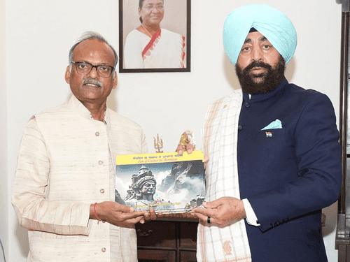 Image for The Vice Chancellor of Uttarakhand Sanskrit University met the Governor