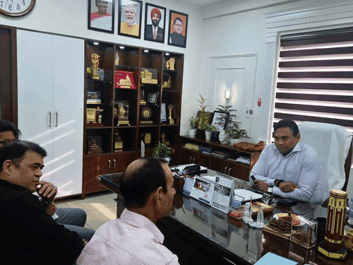 Uttarakhand Health Secretary held a meeting with PMHS members