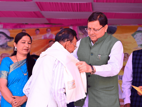 CM Dhami participated in the State Revolution Day Fair