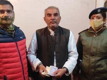 The purse of the devotee was found and returned by the police