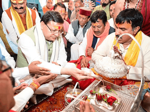 Image for CM Dhami performs prayer at Gangotri Dham on Akshay Tritiya