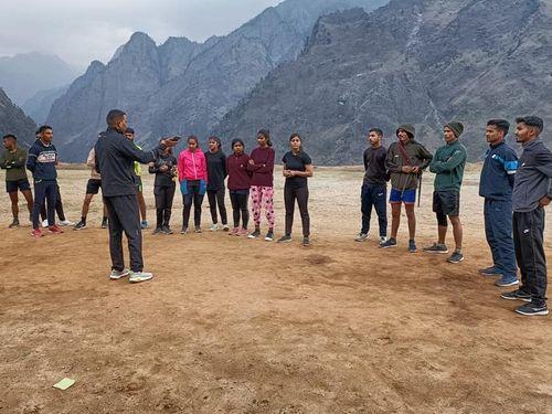 Free physical training is being given by Chamoli Police