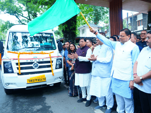 Image for Chief Minister Dhami flagged off 20 new UTC mini bus services