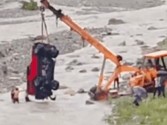 Image for Thar car swept away in song river, rescued safely by police