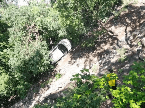 Image for Creta car falls off road in Kodiyala, SDRF carries out rescue