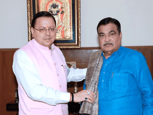 CM Dhami informs Union Minister Nitin Gadkari about disaster-related damage
