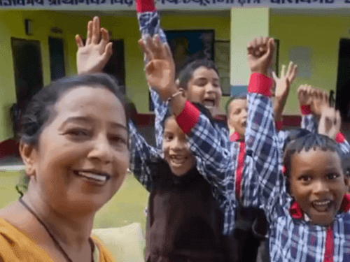 Image for President honors Dr. Manju Bala from Champawat with the National Teacher Award