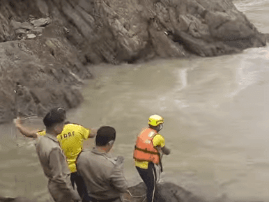 Image for Girl swept away while crossing river, search operation underway