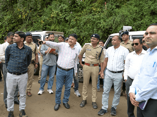 Image for Central team inspects disaster-affected areas in Rudraprayag