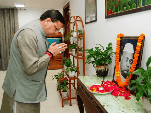 Image for CM Dhami pays tribute to Pandit Govind Ballabh Pant on his birth anniversary